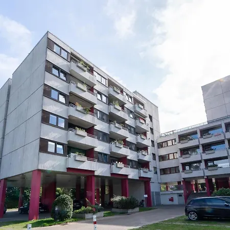 Berolina Mika Apartment *